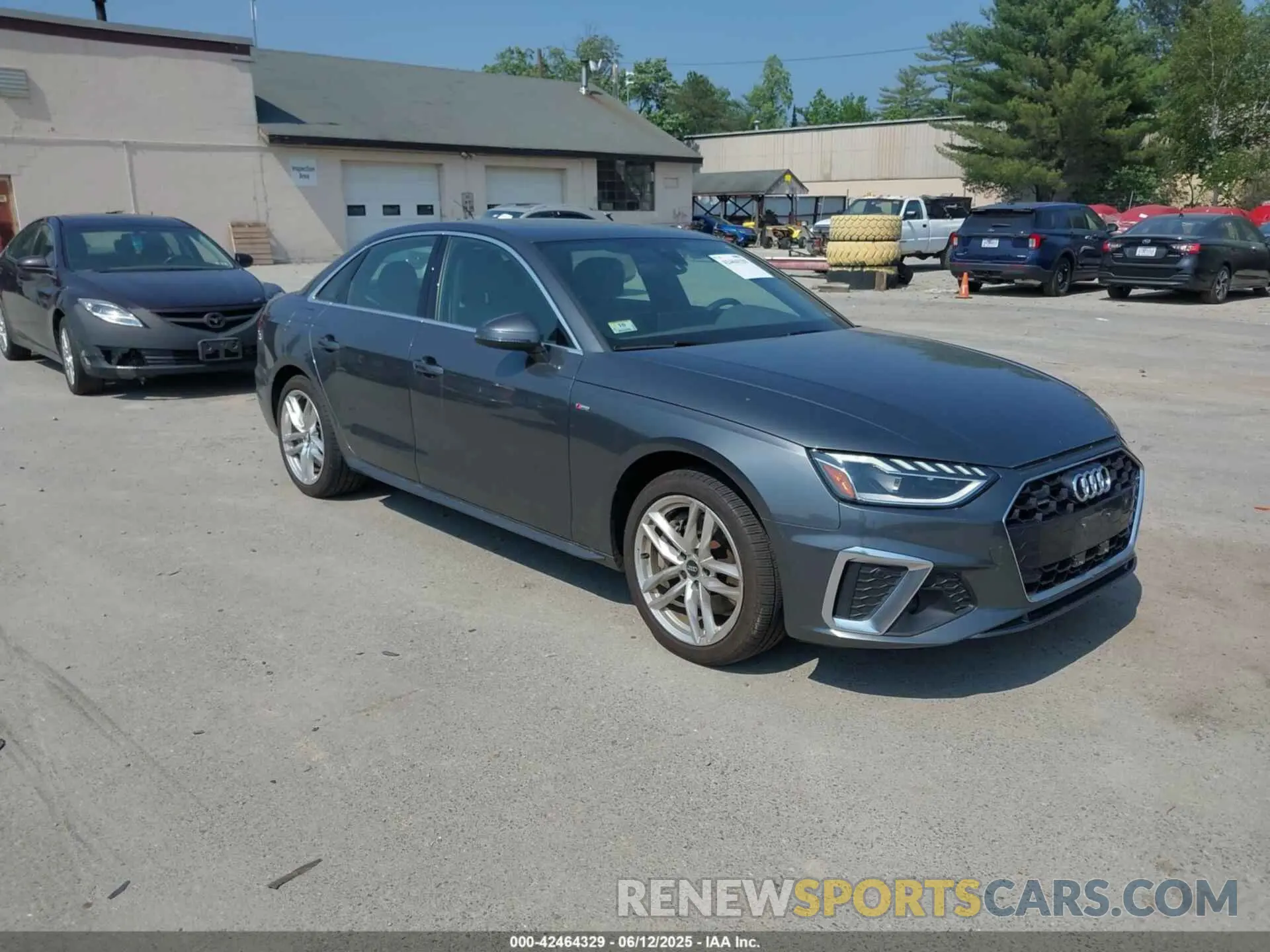 1 Photograph of a damaged car WAUENAF42LN009116 AUDI A4 2020