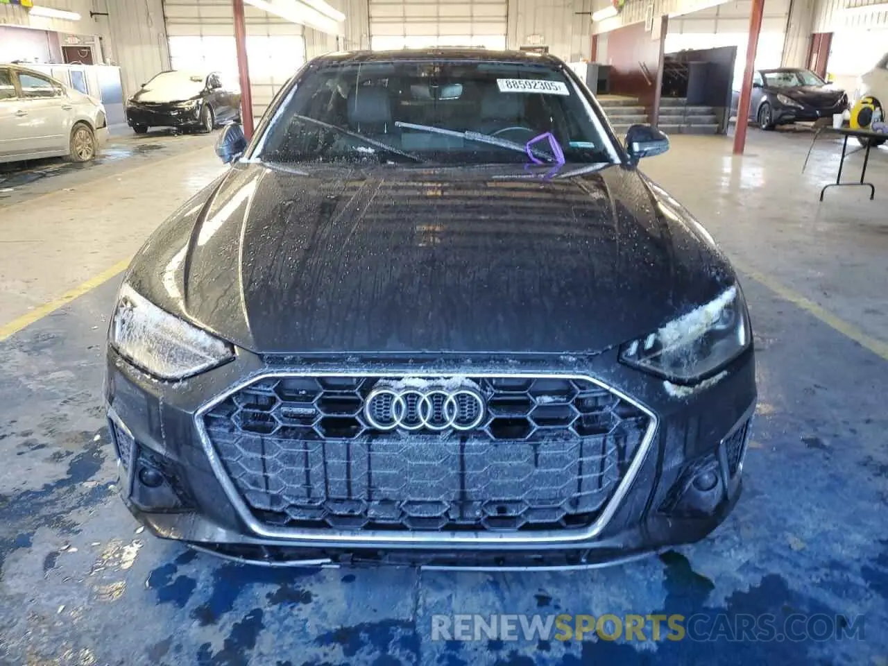 5 Photograph of a damaged car WAUENAF45LA050461 AUDI A4 2020