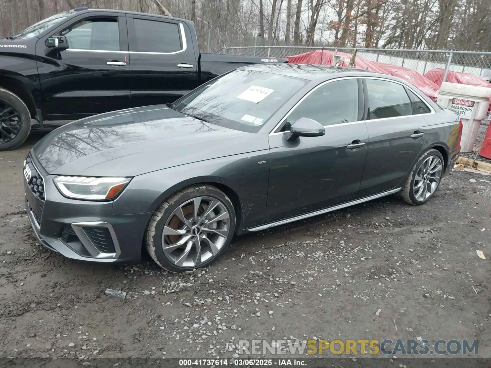 14 Photograph of a damaged car WAUENAF46LN005005 AUDI A4 2020