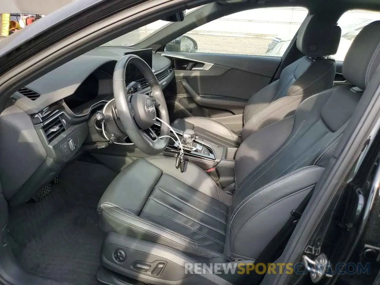 7 Photograph of a damaged car WAUENAF46LN013007 AUDI A4 2020