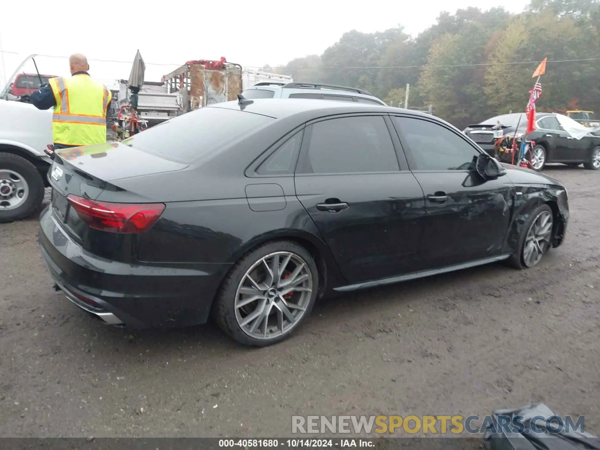 13 Photograph of a damaged car WAUENAF48LN006656 AUDI A4 2020
