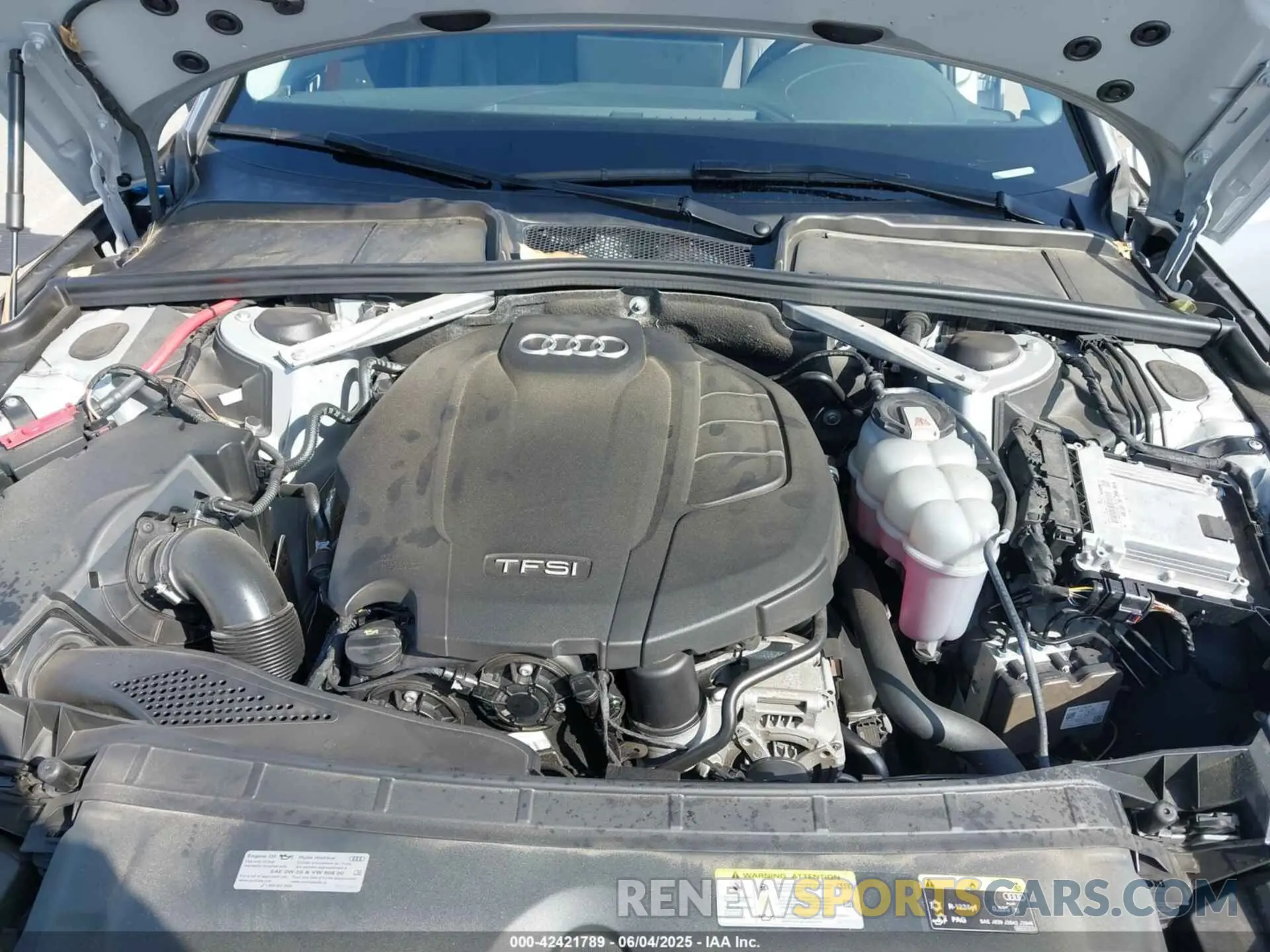 10 Photograph of a damaged car WAUGMAF40LN012785 AUDI A4 2020