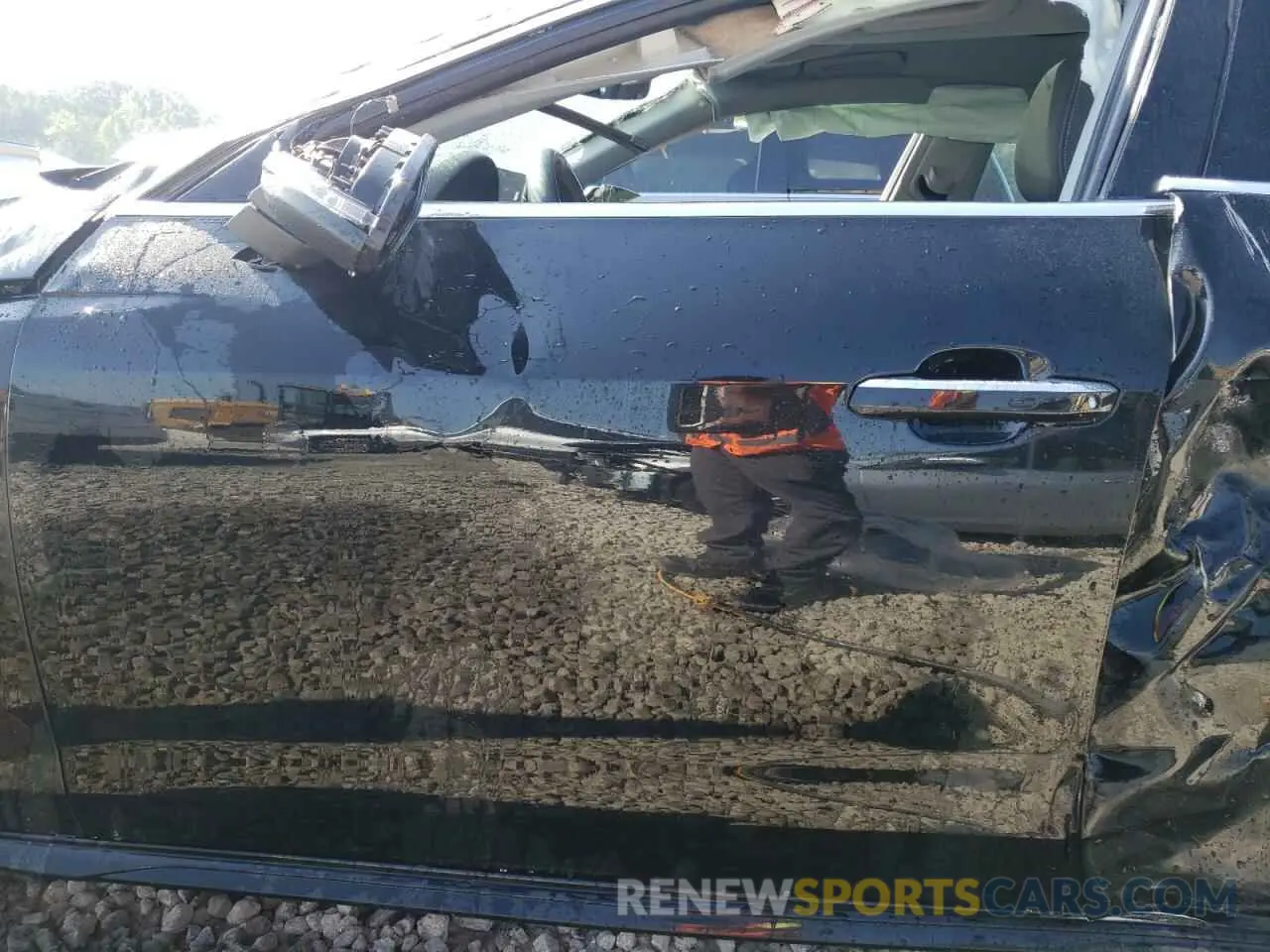 7 Photograph of a damaged car WAUGMAF43LN003949 AUDI A4 2020