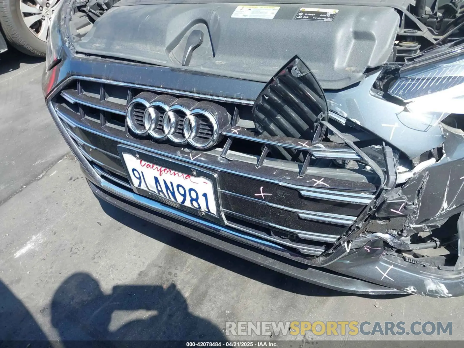 19 Photograph of a damaged car WAUGMAF46LN004092 AUDI A4 2020