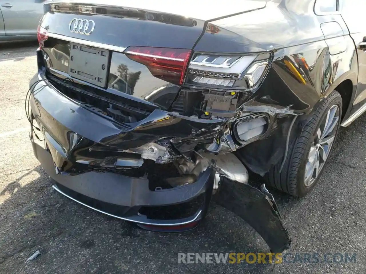 9 Photograph of a damaged car WAUGMAF47LN011990 AUDI A4 2020