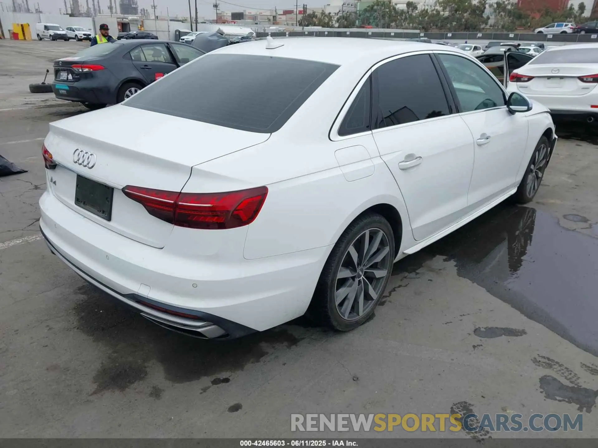 4 Photograph of a damaged car WAUHMAF41LN004876 AUDI A4 2020