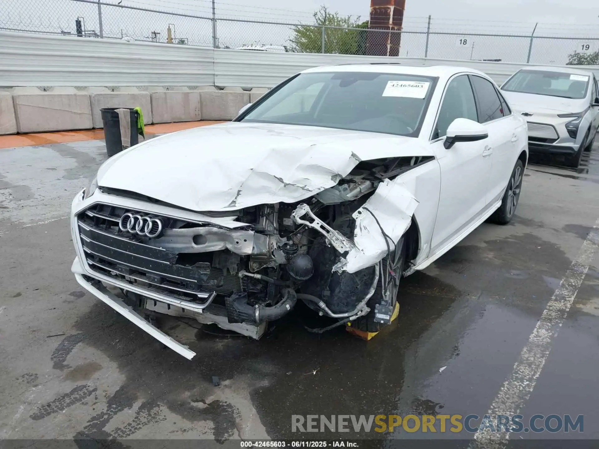 6 Photograph of a damaged car WAUHMAF41LN004876 AUDI A4 2020