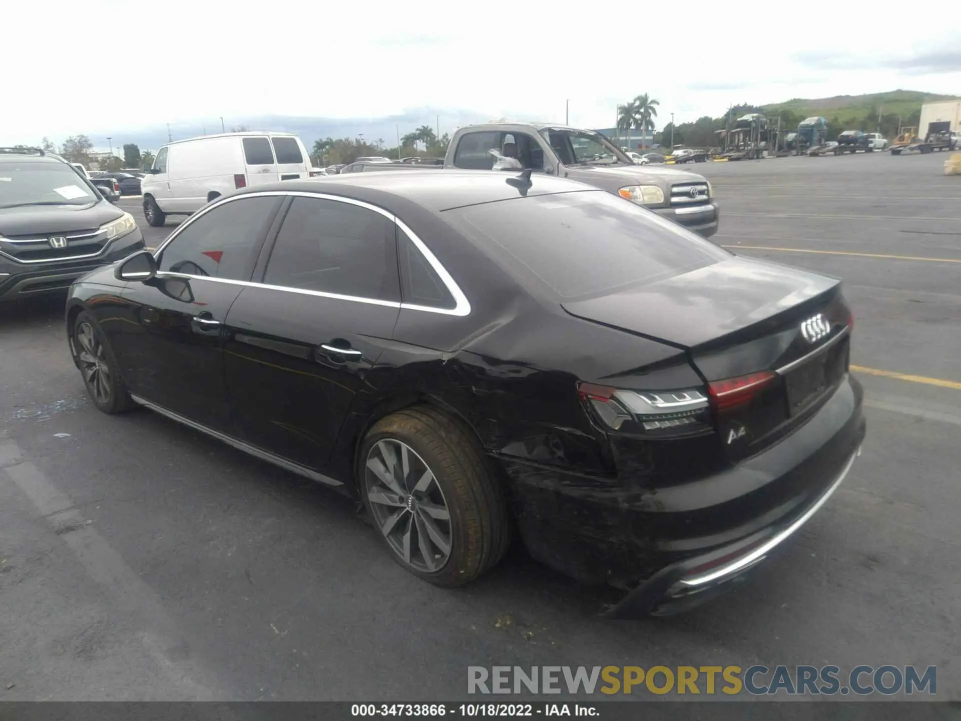 6 Photograph of a damaged car WAUHMAF47LN007281 AUDI A4 2020