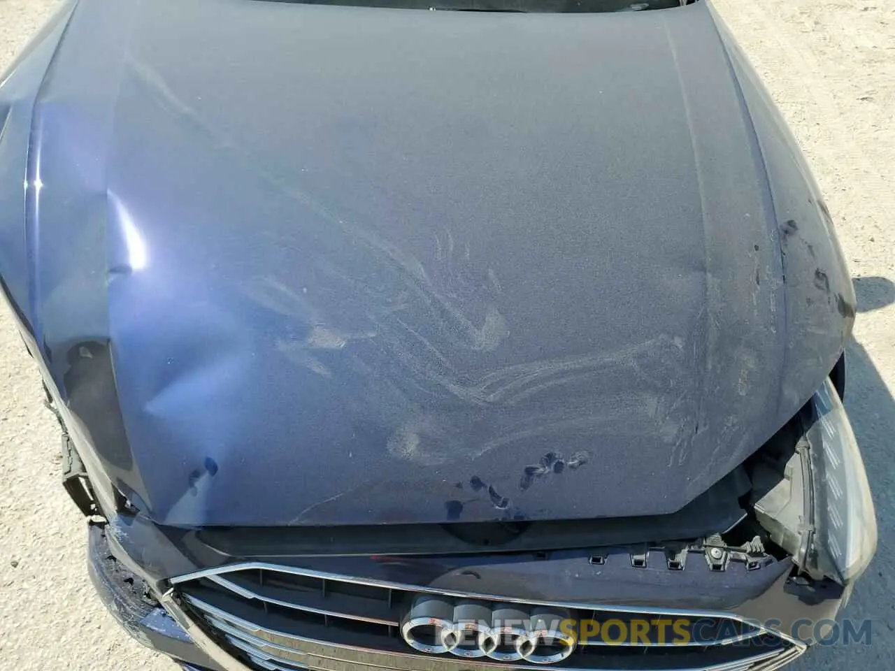 11 Photograph of a damaged car WAUHMAF49LN005371 AUDI A4 2020