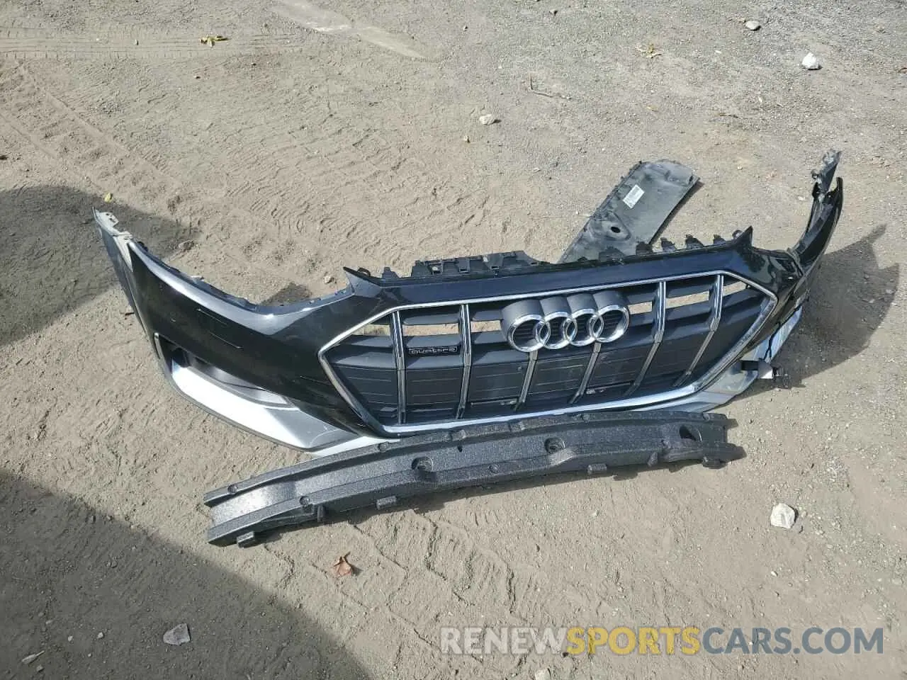 13 Photograph of a damaged car WA18AAF42MA004657 AUDI A4 2021