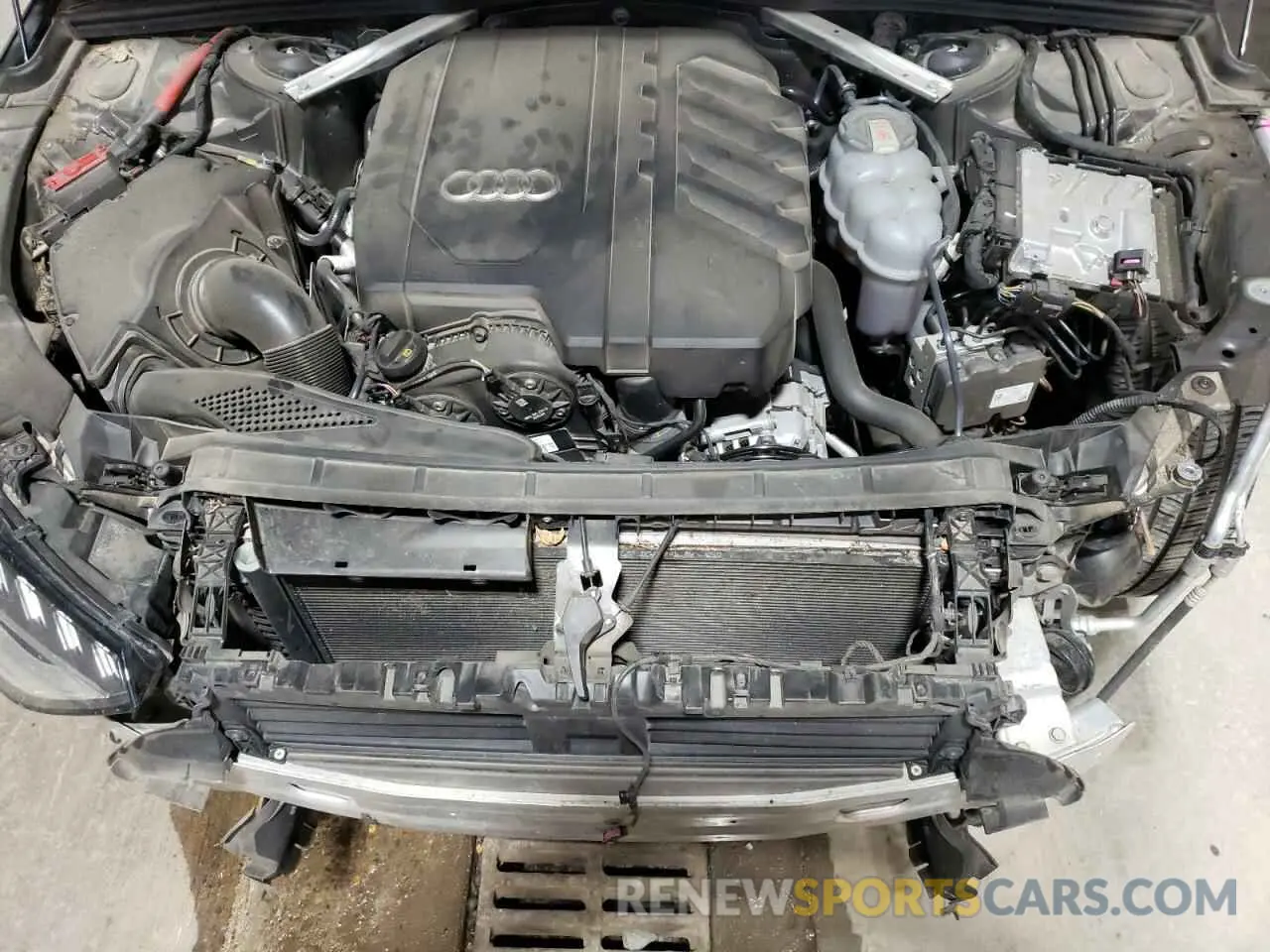 12 Photograph of a damaged car WA18AAF49MA046470 AUDI A4 2021