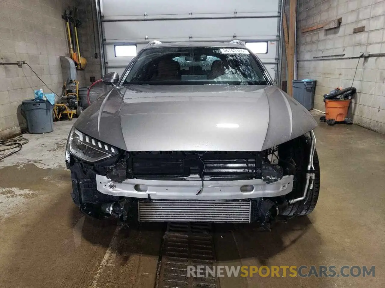 5 Photograph of a damaged car WA18AAF49MA046470 AUDI A4 2021