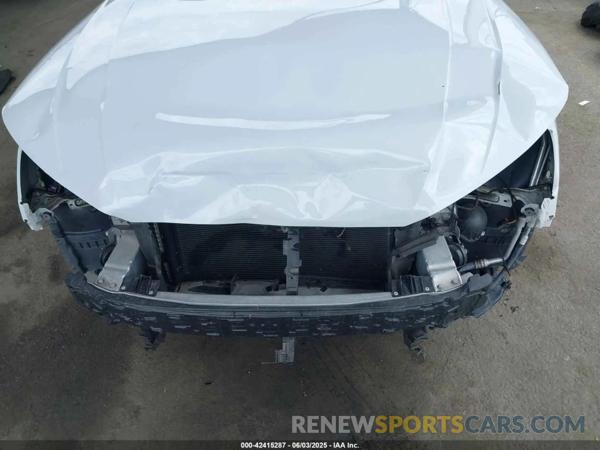 6 Photograph of a damaged car WAUABAF44MN007277 AUDI A4 2021