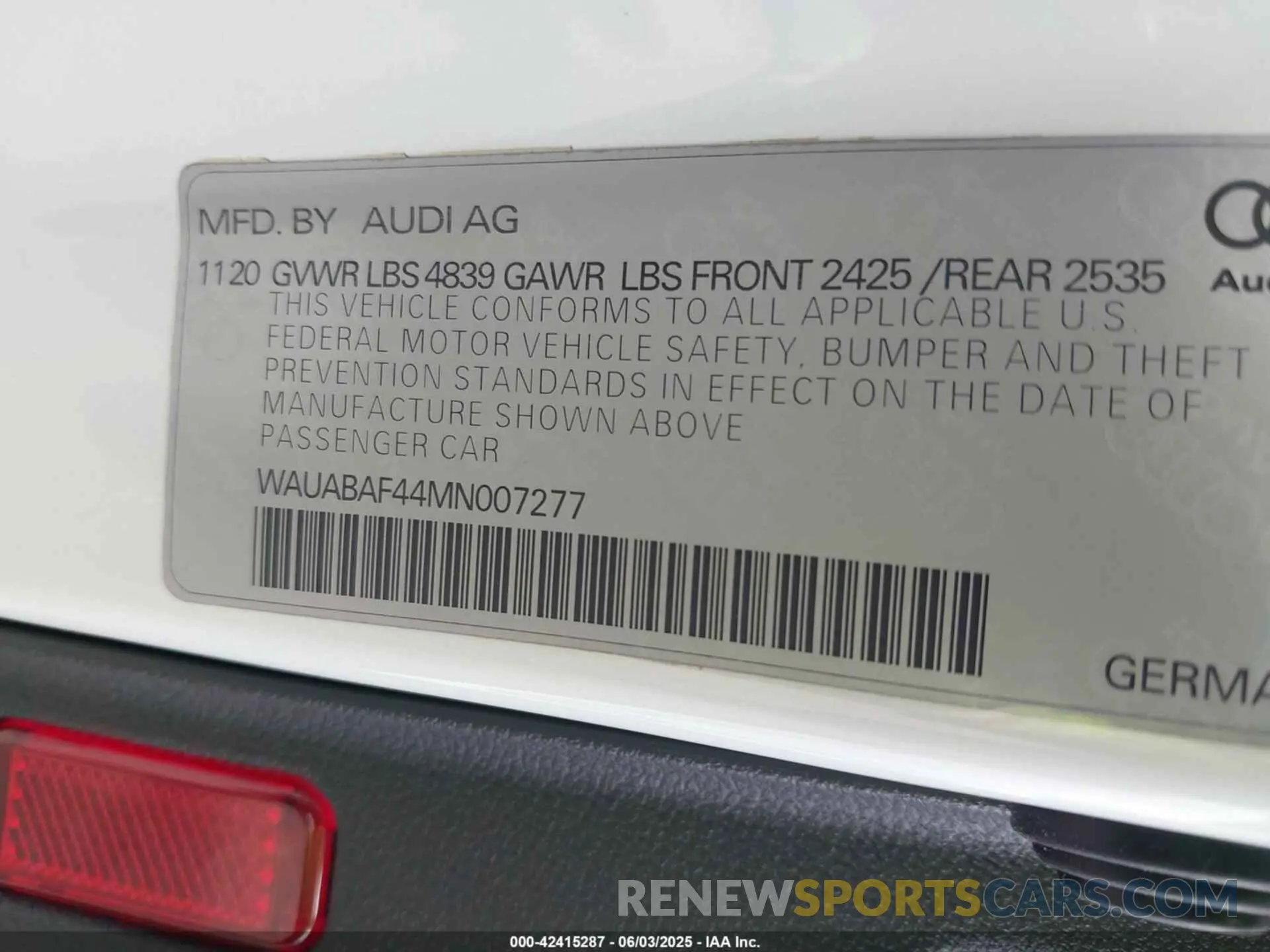 9 Photograph of a damaged car WAUABAF44MN007277 AUDI A4 2021