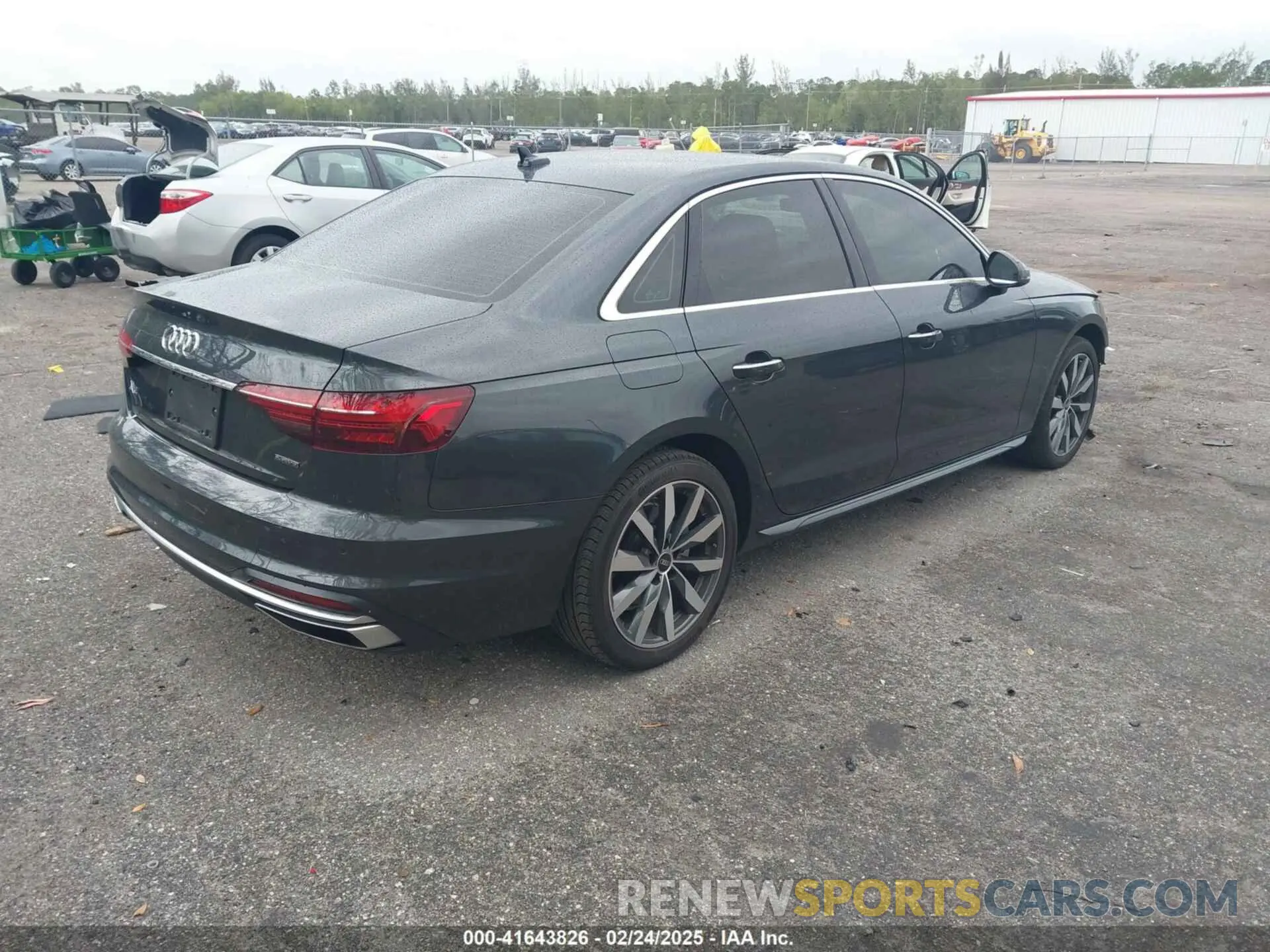 4 Photograph of a damaged car WAUABAF45MA068709 AUDI A4 2021