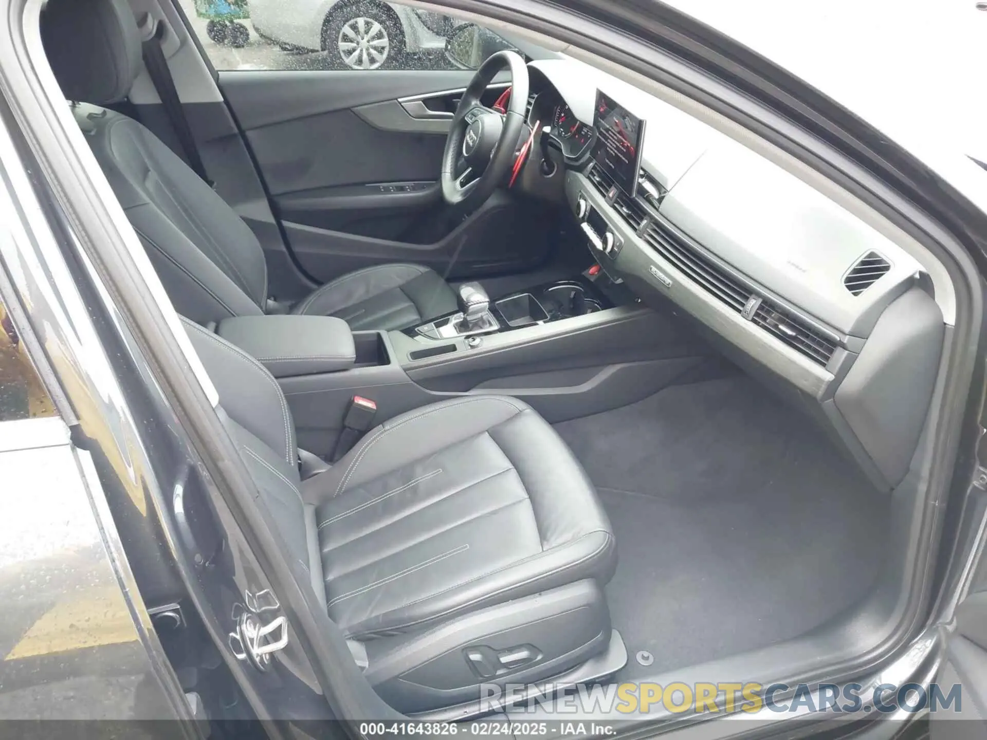 5 Photograph of a damaged car WAUABAF45MA068709 AUDI A4 2021