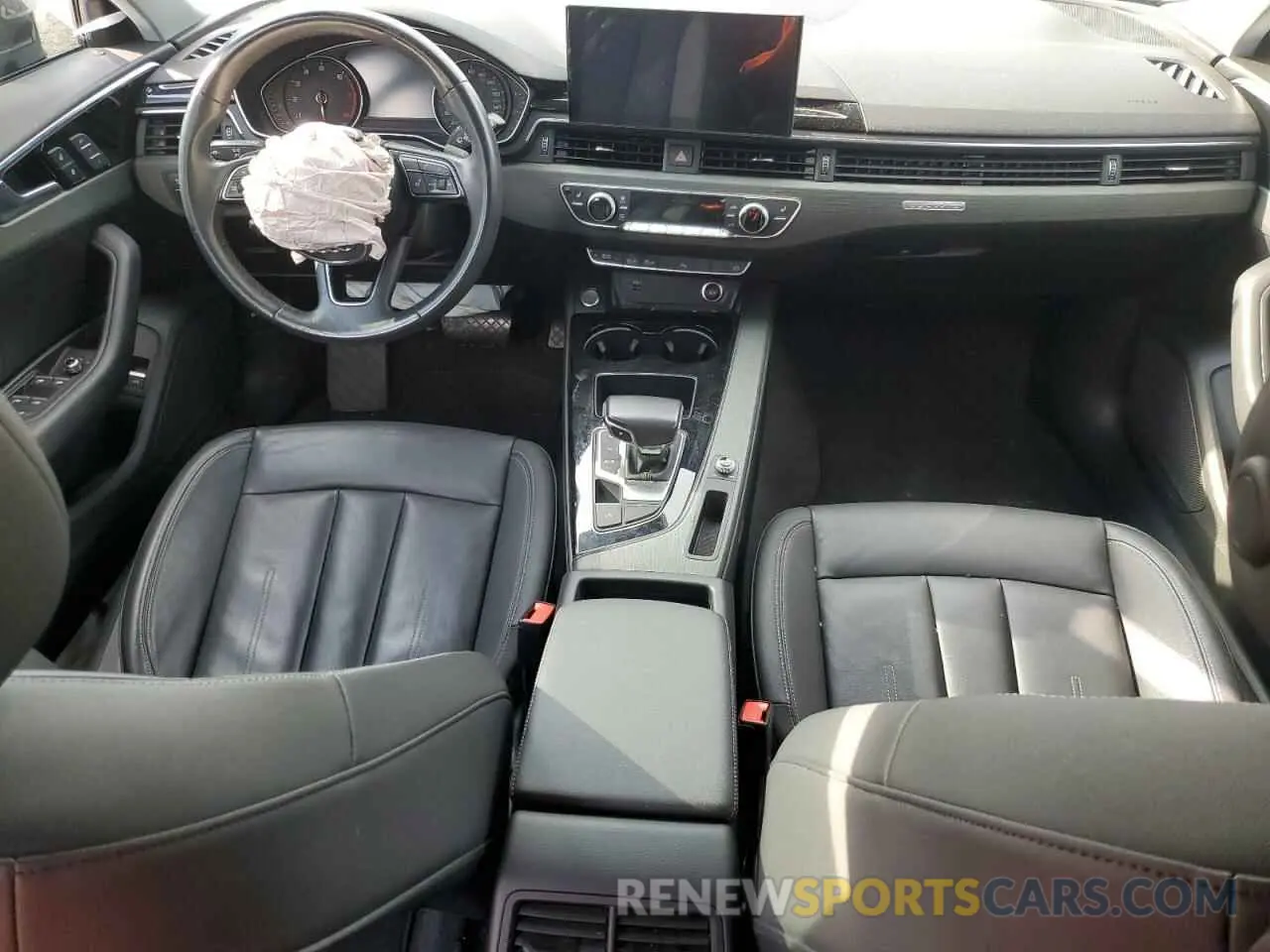 15 Photograph of a damaged car WAUABAF46MA056987 AUDI A4 2021