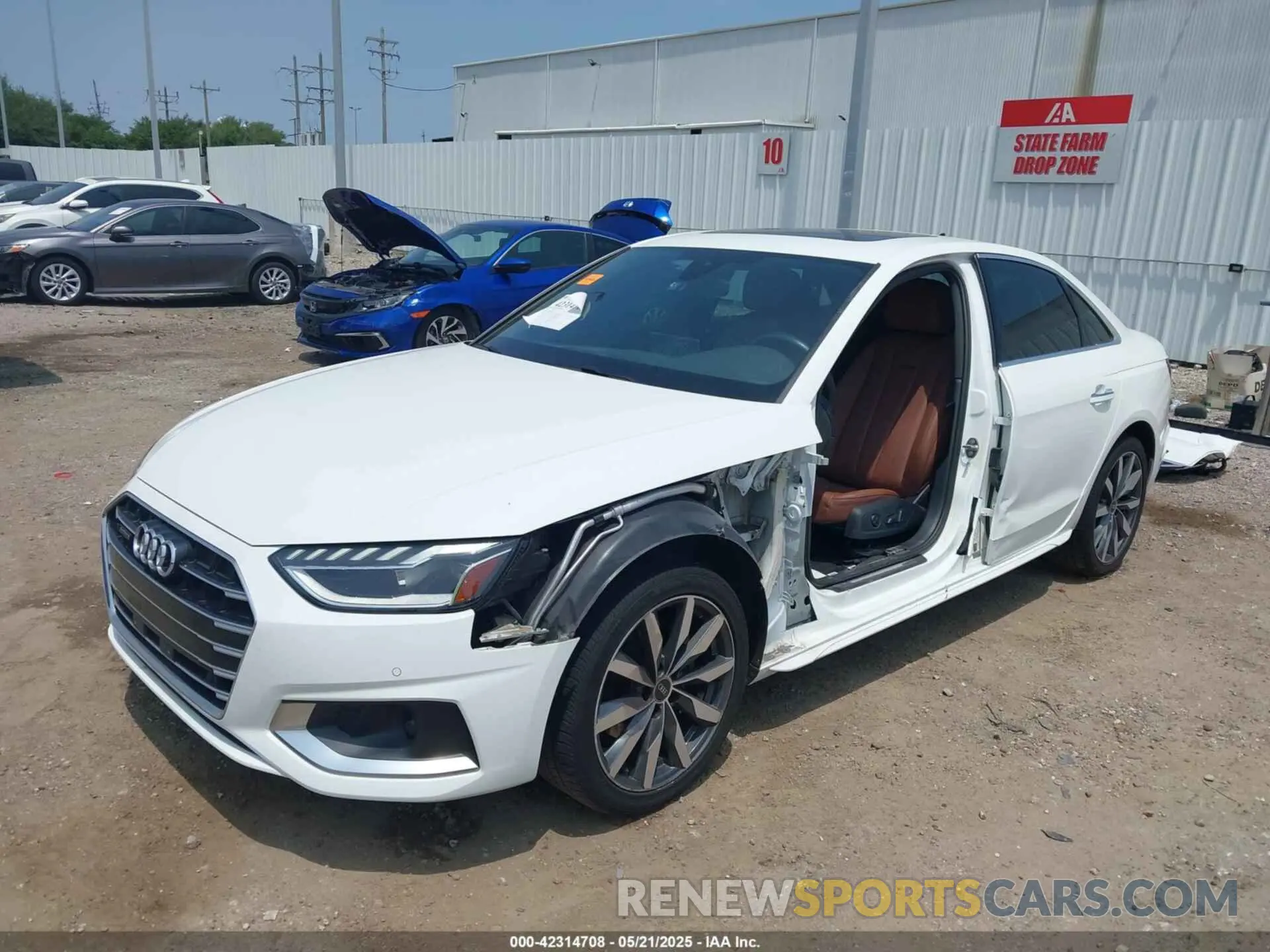 2 Photograph of a damaged car WAUBBAF46MA085653 AUDI A4 2021
