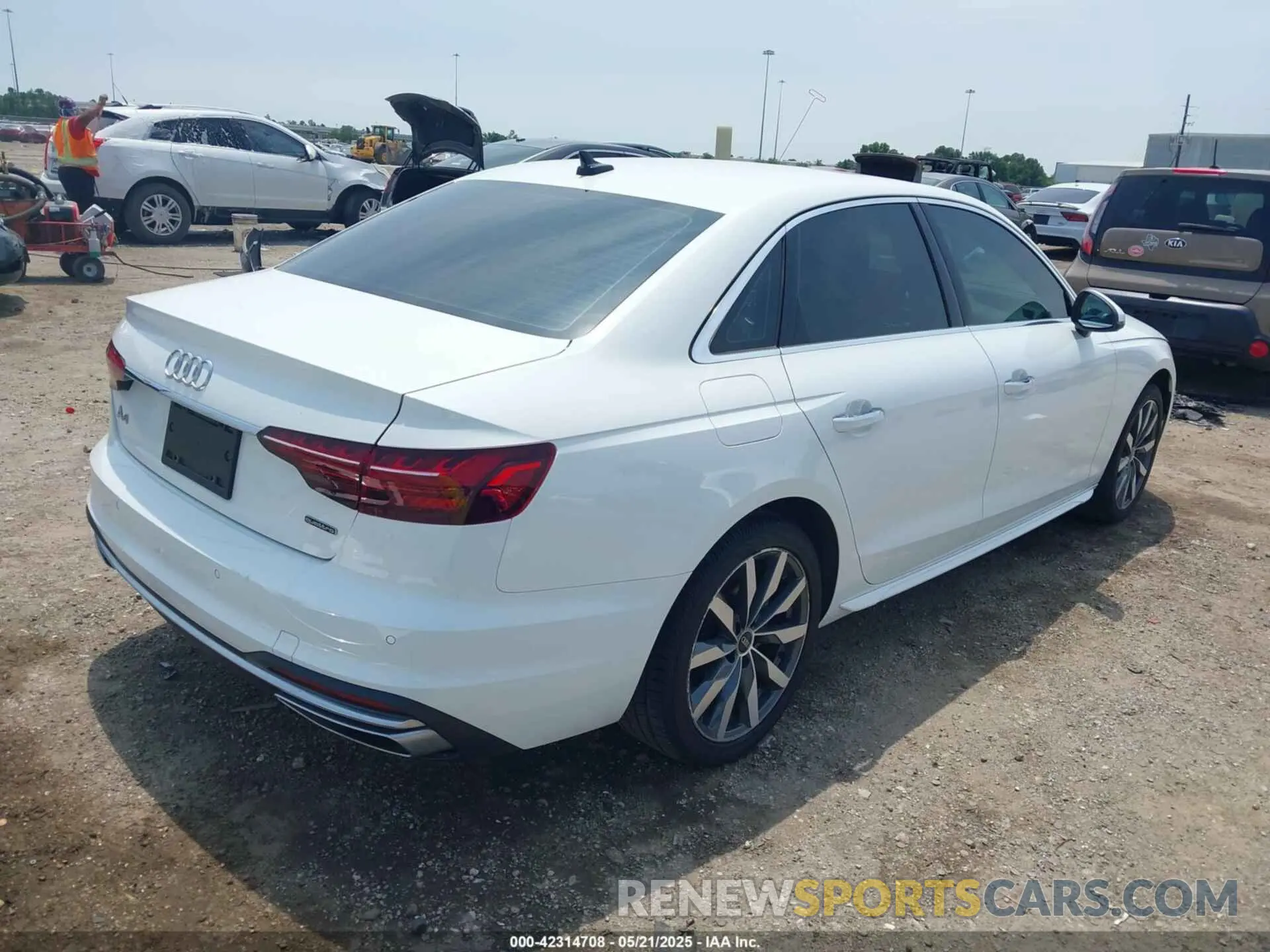 4 Photograph of a damaged car WAUBBAF46MA085653 AUDI A4 2021
