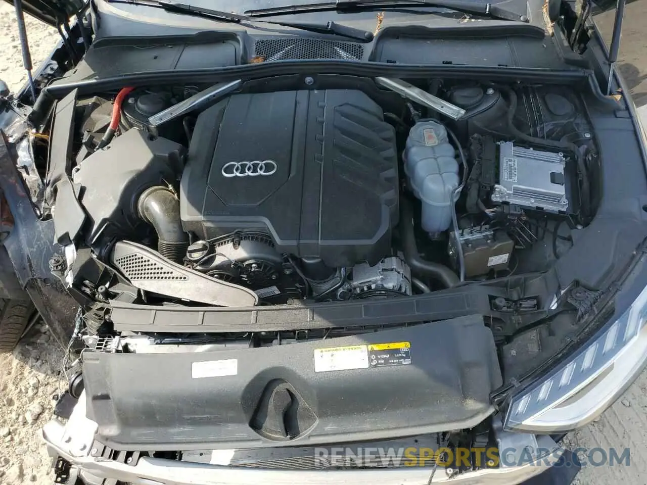 11 Photograph of a damaged car WAUBBAF48MA033117 AUDI A4 2021