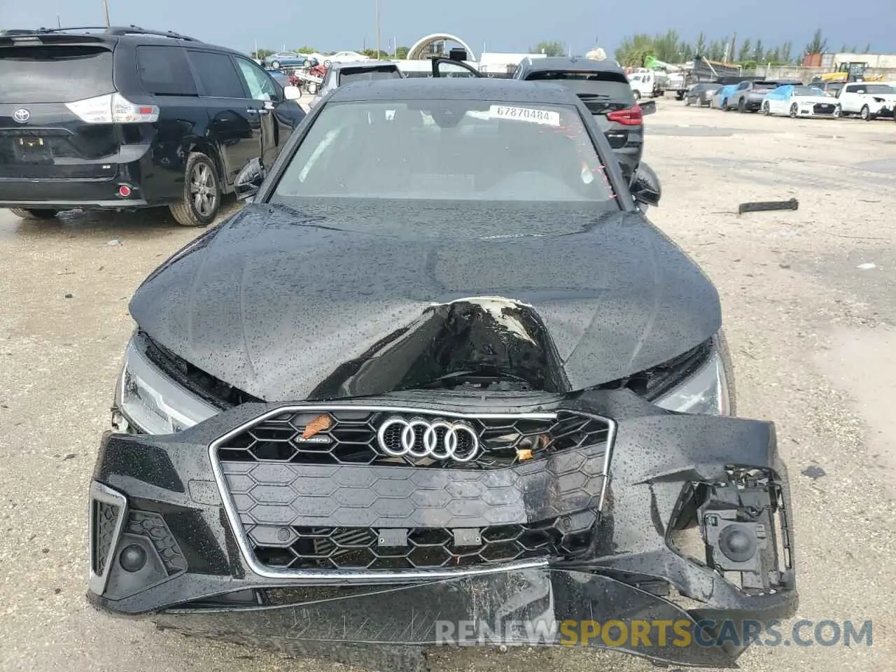 5 Photograph of a damaged car WAUDAAF47MN010948 AUDI A4 2021