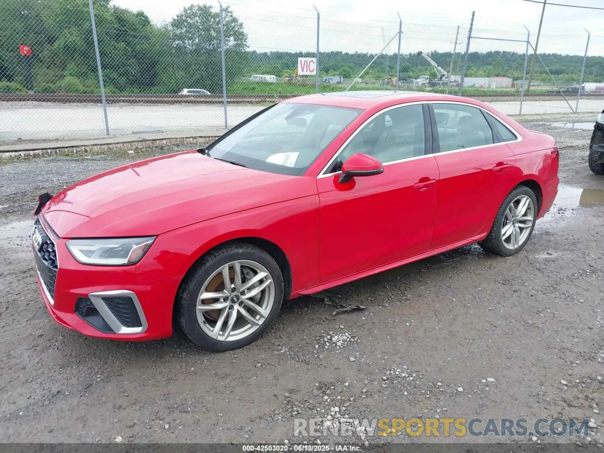 2 Photograph of a damaged car WAUDAAF4XMA013043 AUDI A4 2021