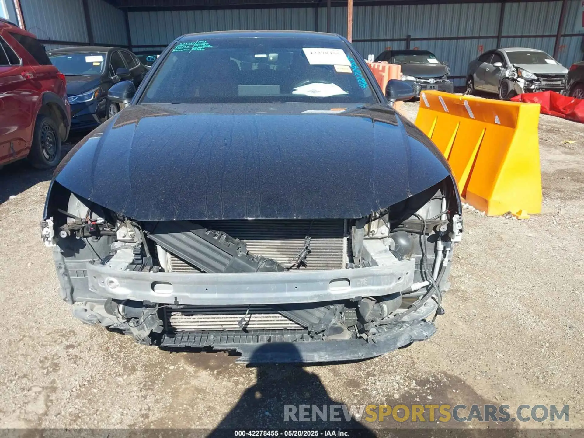 13 Photograph of a damaged car WAUEAAF40MA075183 AUDI A4 2021