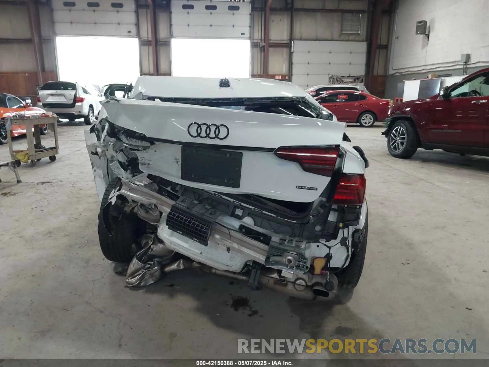 15 Photograph of a damaged car WAUEAAF41MA074690 AUDI A4 2021
