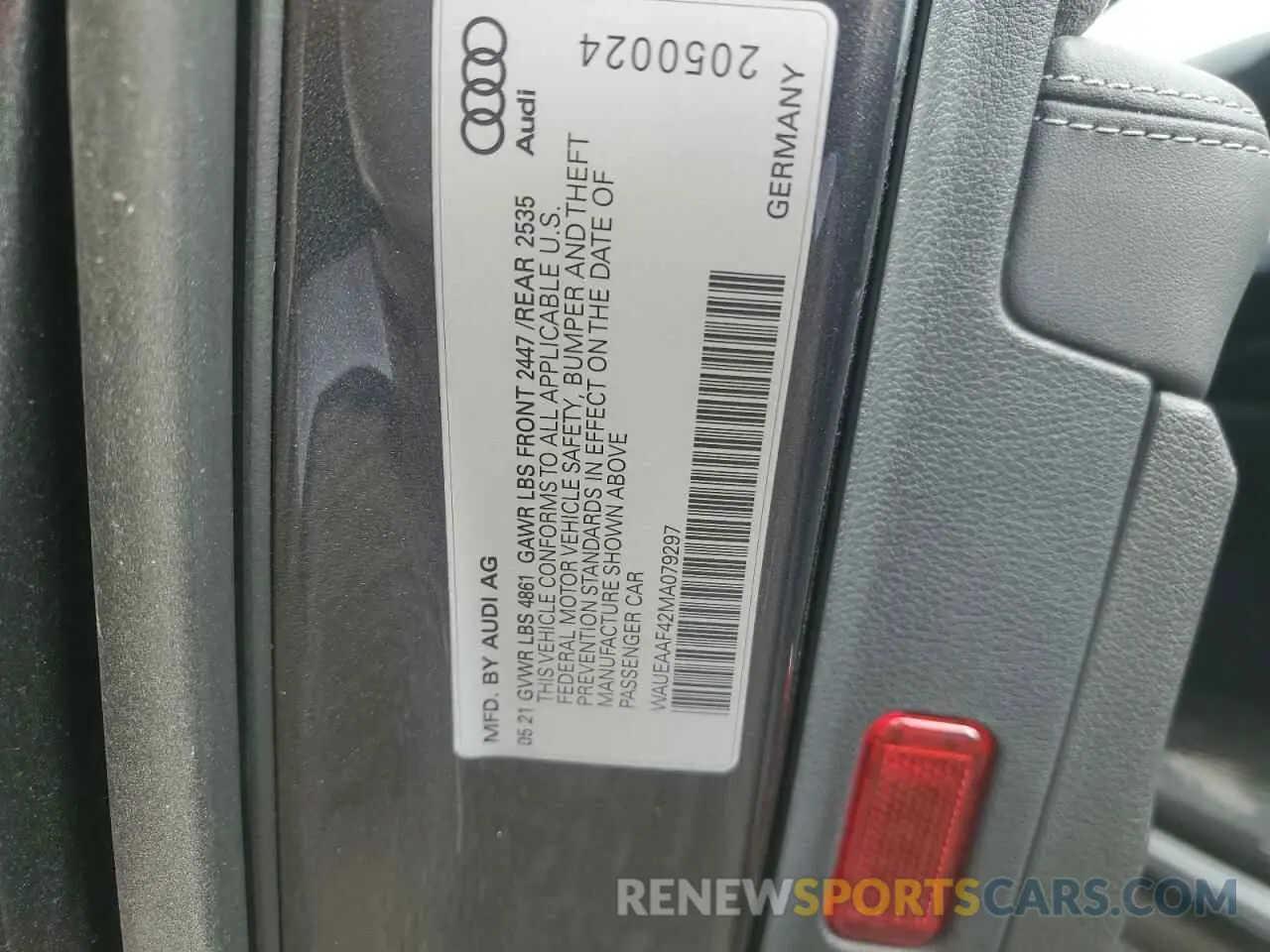 12 Photograph of a damaged car WAUEAAF42MA079297 AUDI A4 2021