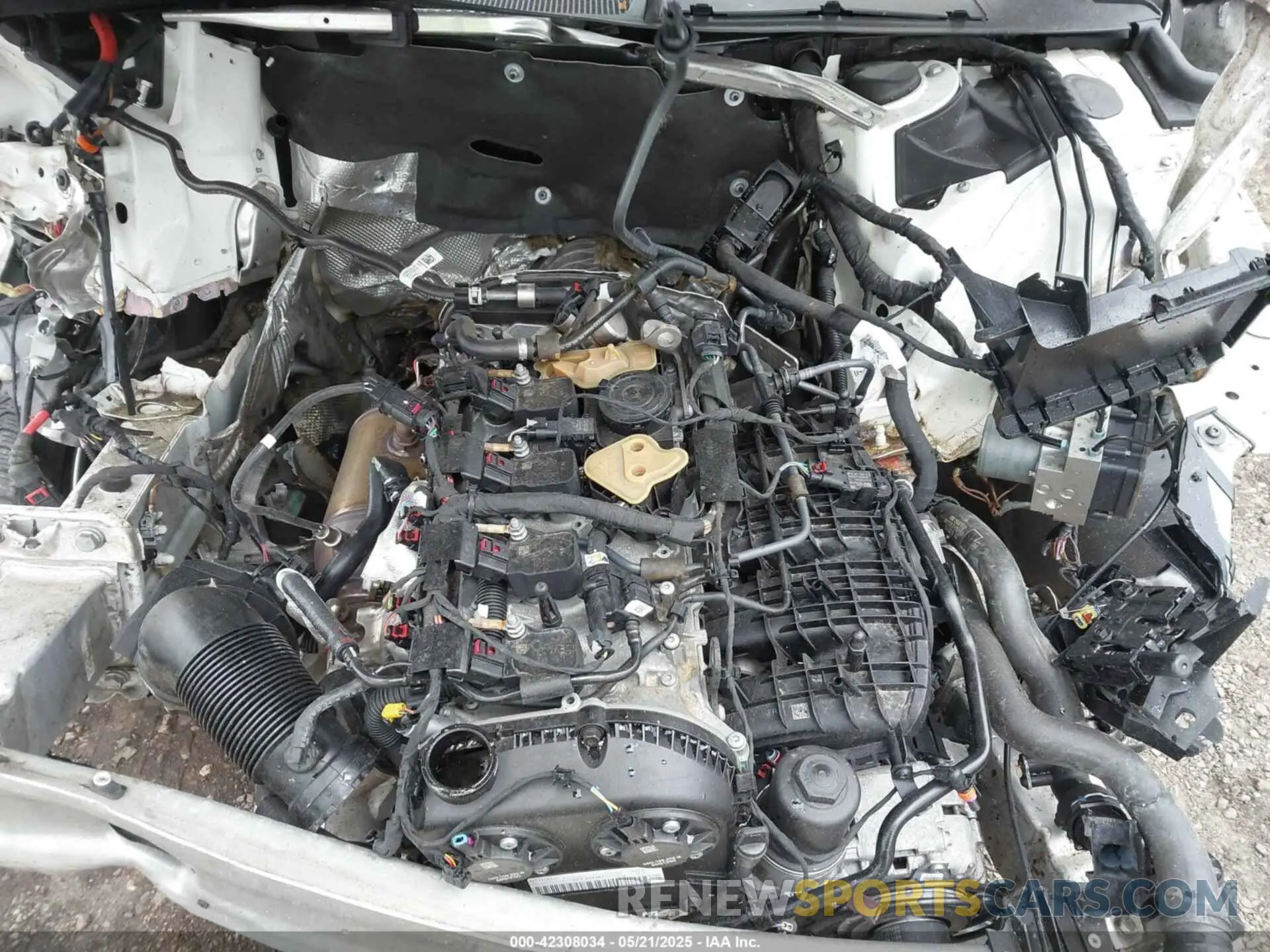 10 Photograph of a damaged car WAUEAAF42MA086122 AUDI A4 2021