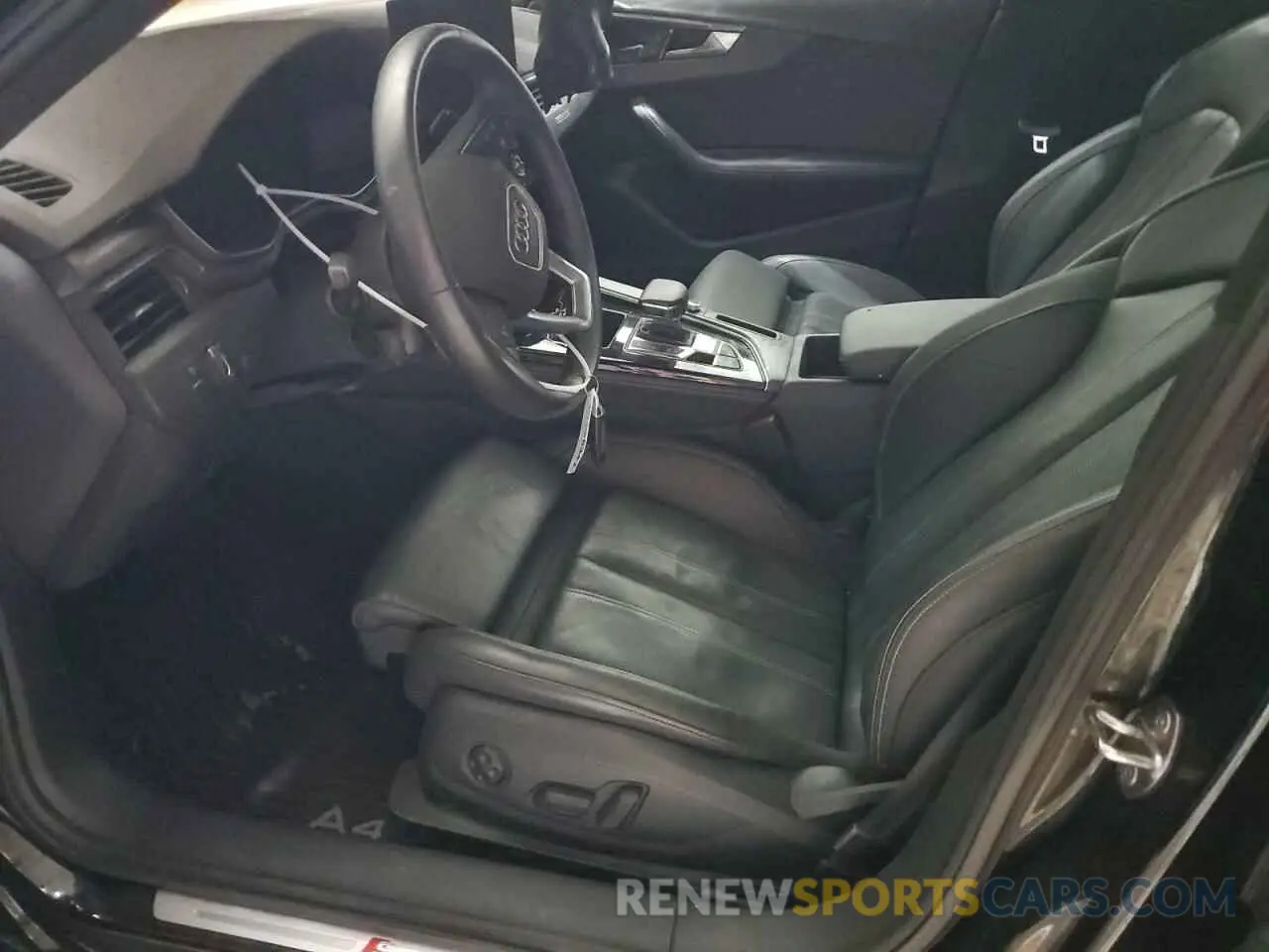 7 Photograph of a damaged car WAUEAAF44MA058595 AUDI A4 2021