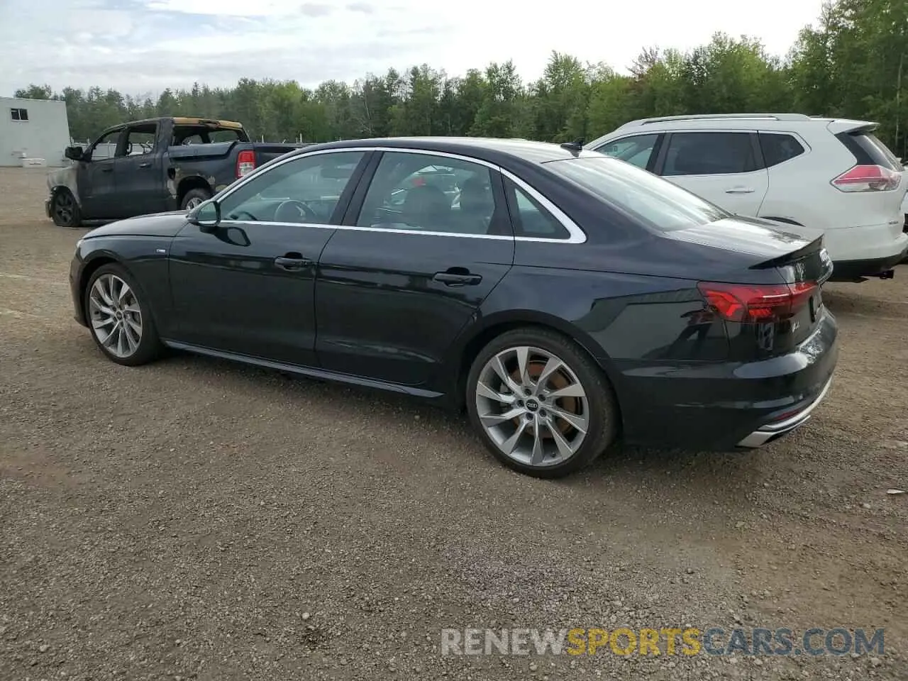 2 Photograph of a damaged car WAUEAAF46MN016129 AUDI A4 2021