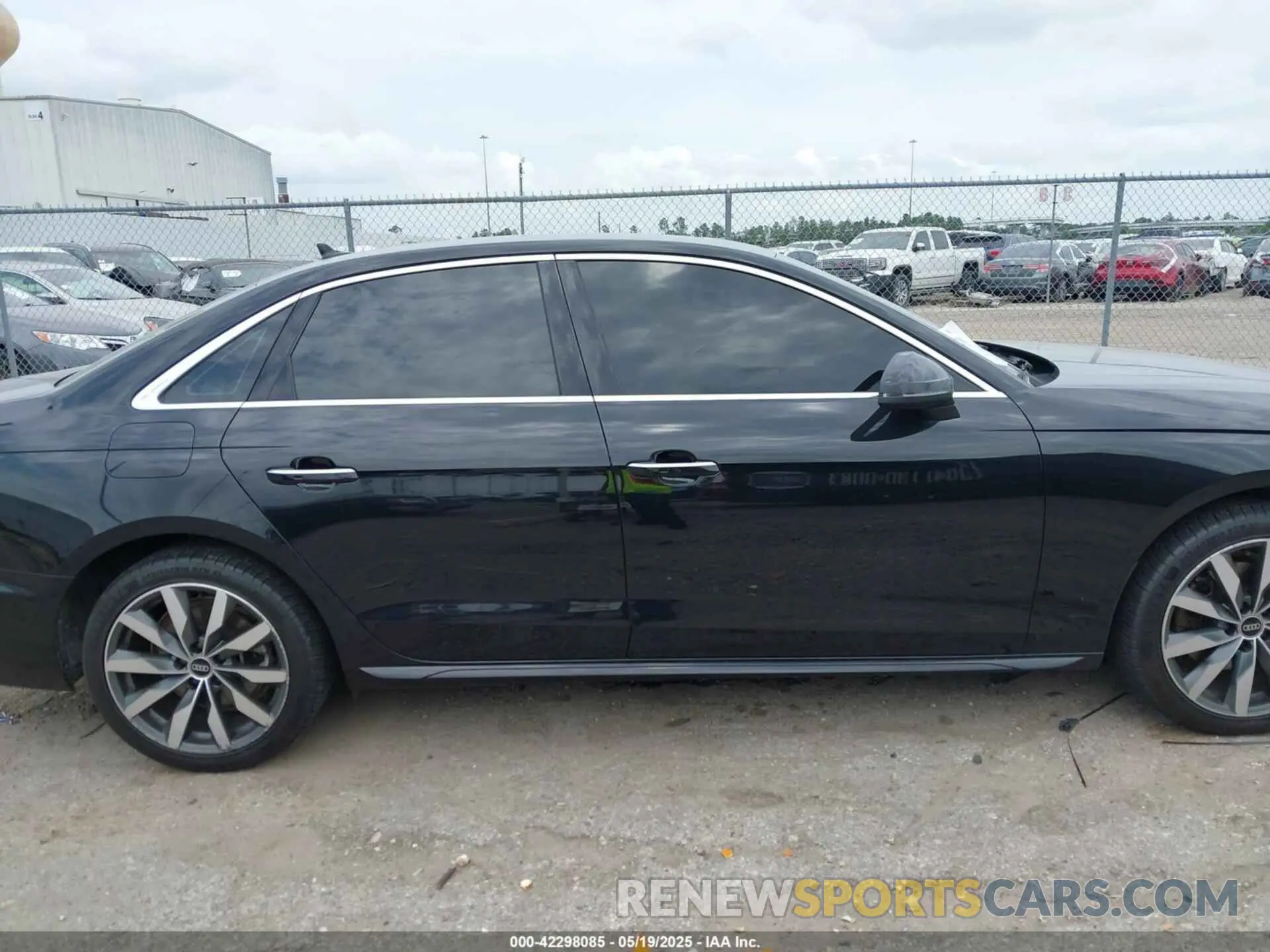 14 Photograph of a damaged car WAUABAF44NA018899 AUDI A4 2022
