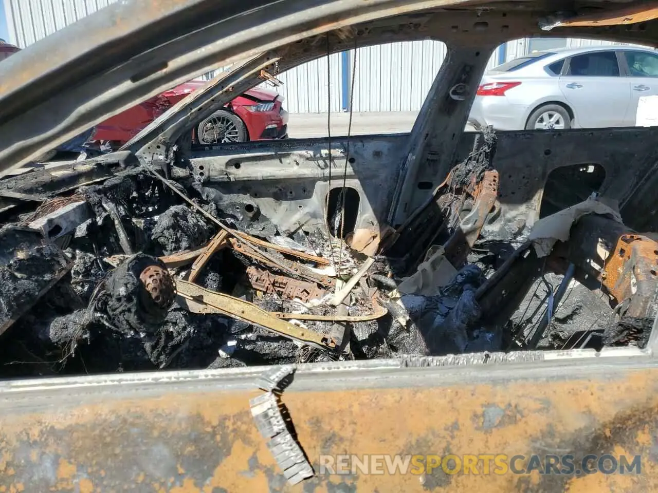 7 Photograph of a damaged car WAUBBAF41NN009252 AUDI A4 2022