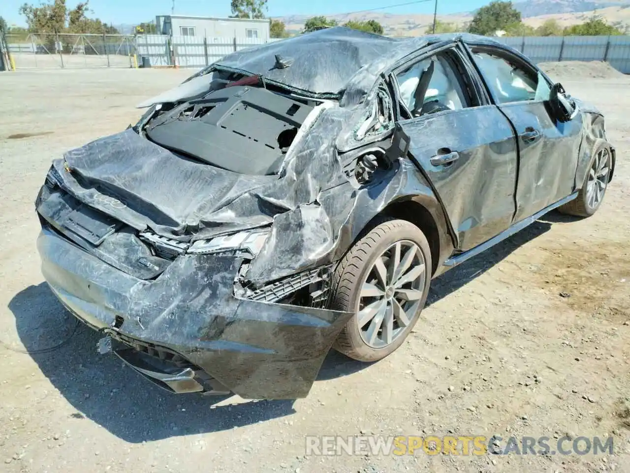 4 Photograph of a damaged car WAUBBAF42NN008319 AUDI A4 2022