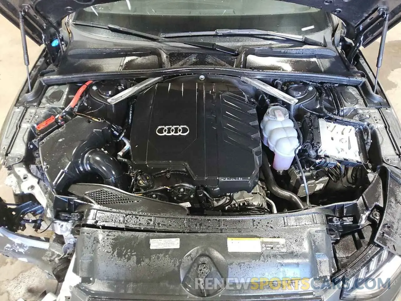 11 Photograph of a damaged car WAUEAAF40NN015284 AUDI A4 2022