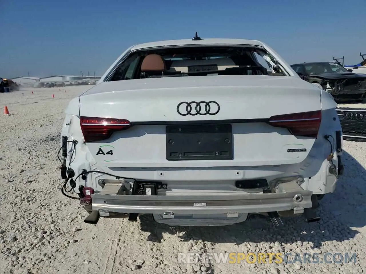 6 Photograph of a damaged car WAUEAAF42NN013374 AUDI A4 2022