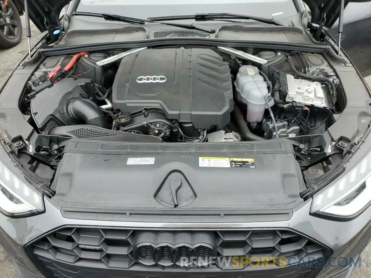 11 Photograph of a damaged car WAUEAAF43NN009964 AUDI A4 2022