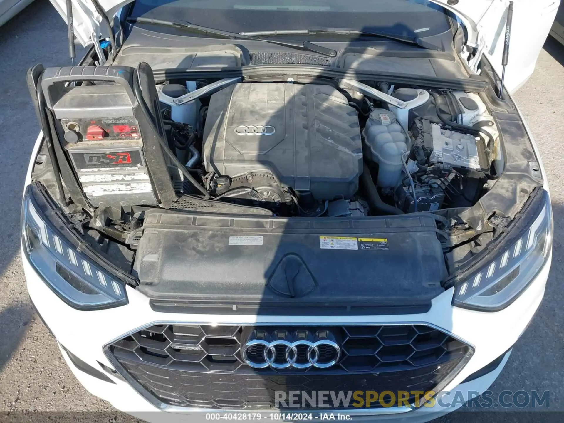 10 Photograph of a damaged car WAUEAAF43NN014842 AUDI A4 2022