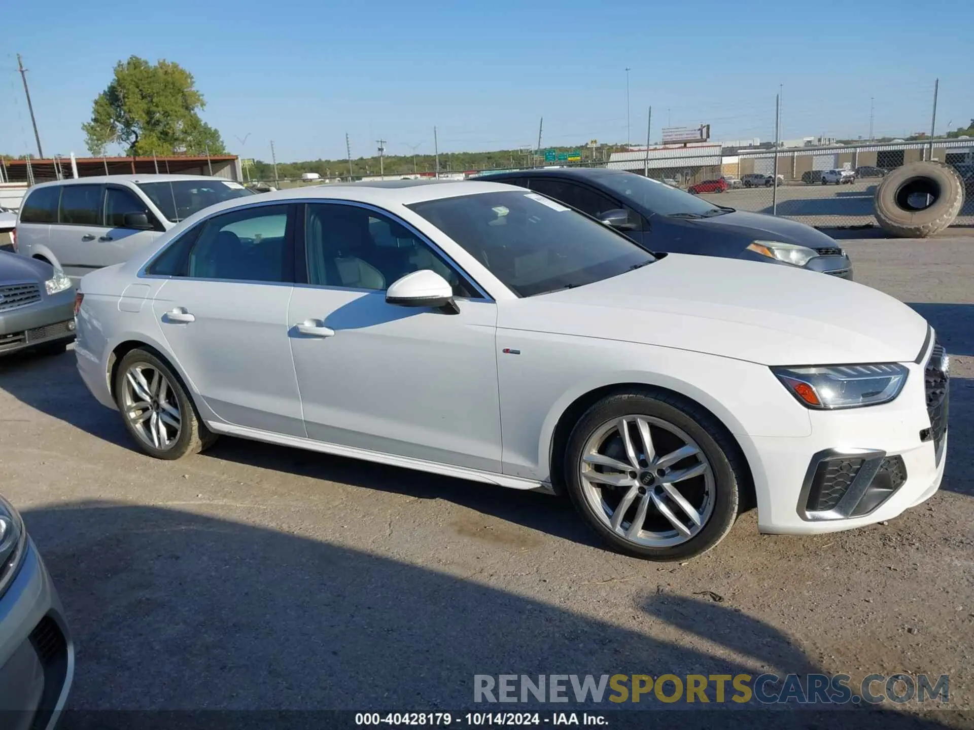 13 Photograph of a damaged car WAUEAAF43NN014842 AUDI A4 2022