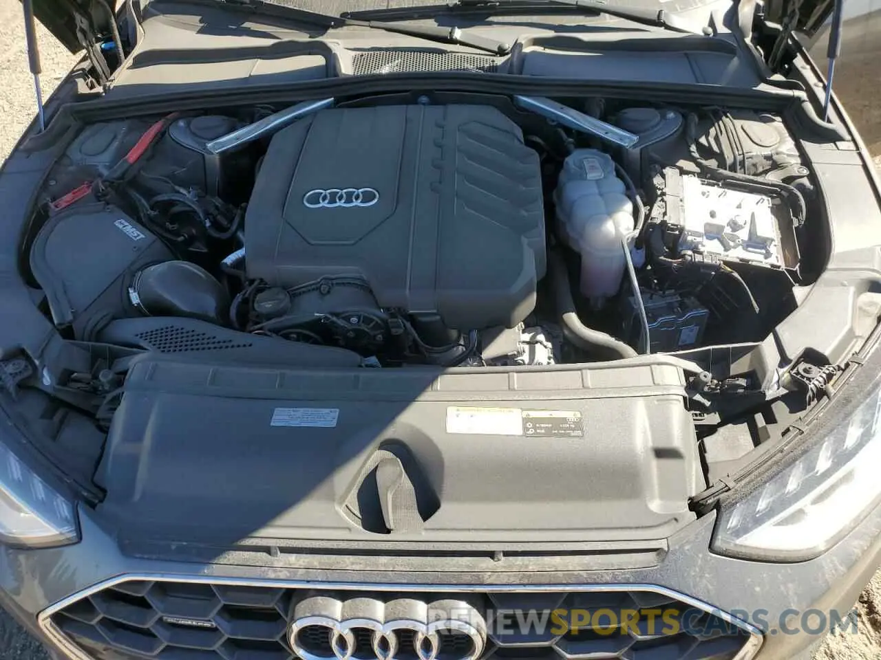 11 Photograph of a damaged car WAUEAAF44NN014395 AUDI A4 2022