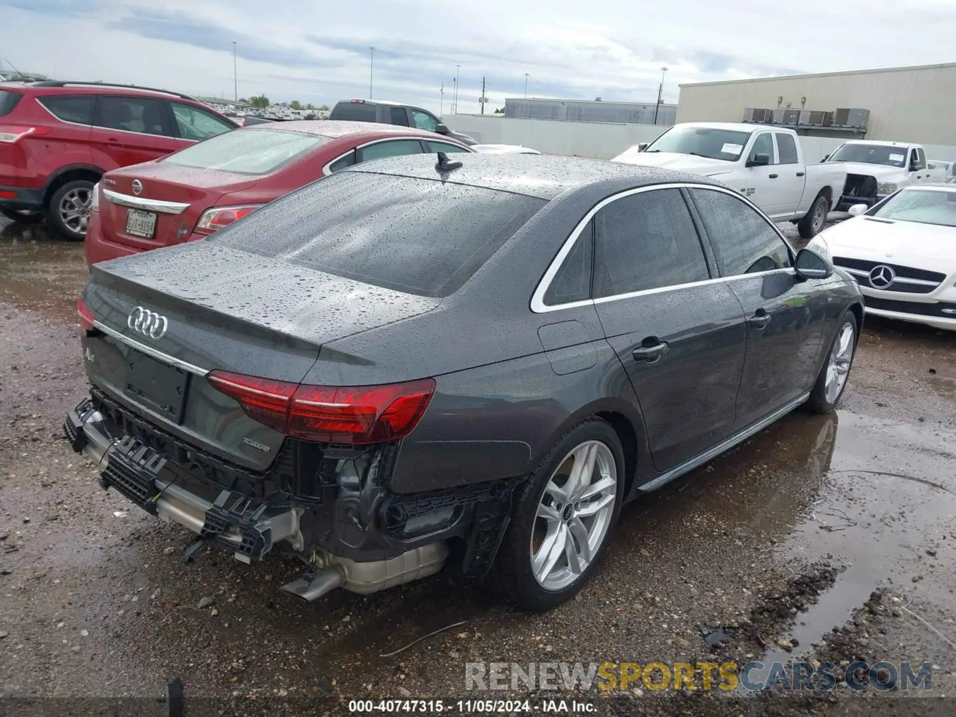 4 Photograph of a damaged car WAUEAAF45NN009688 AUDI A4 2022