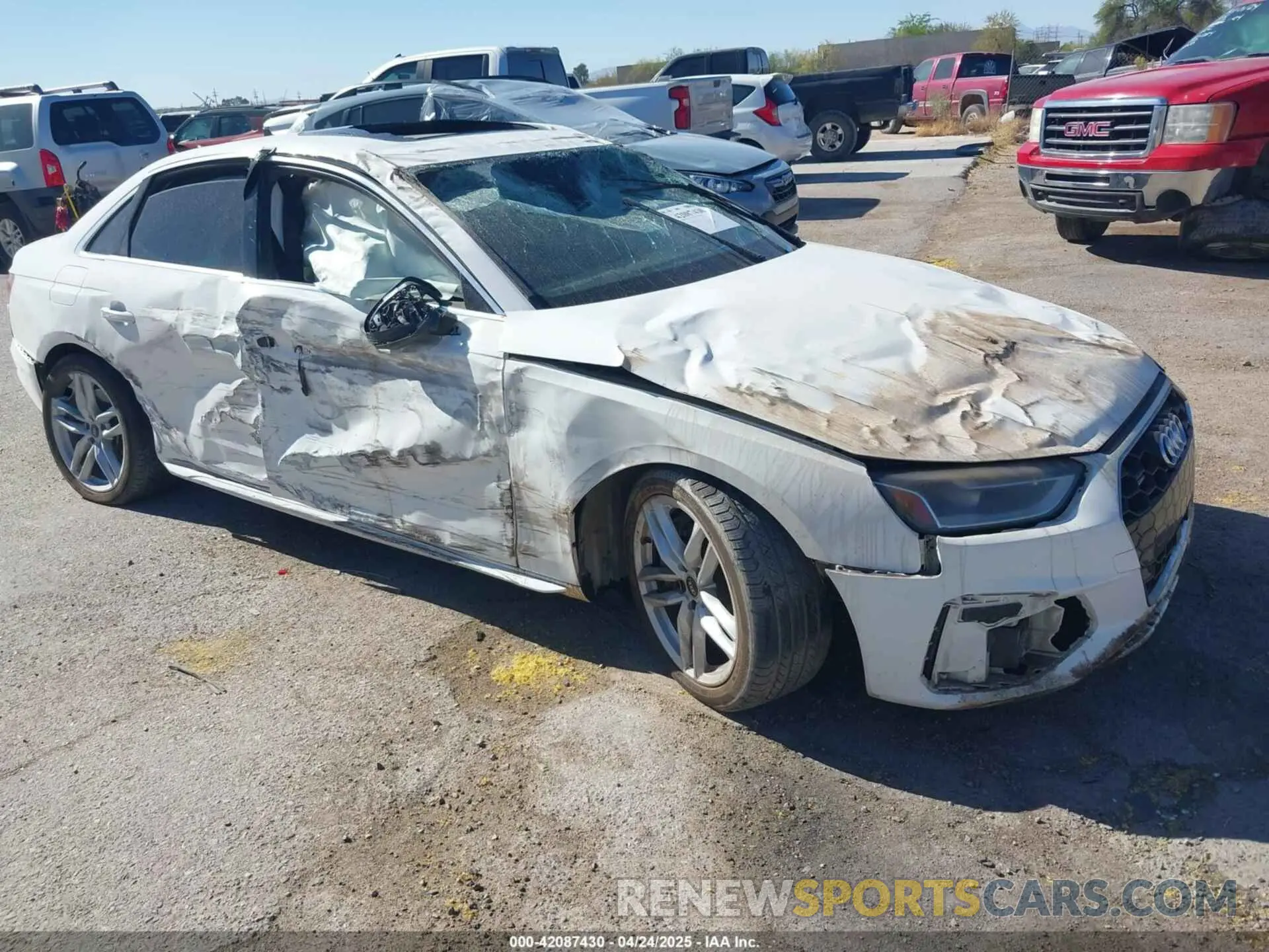 1 Photograph of a damaged car WAUEAAF45NN013501 AUDI A4 2022