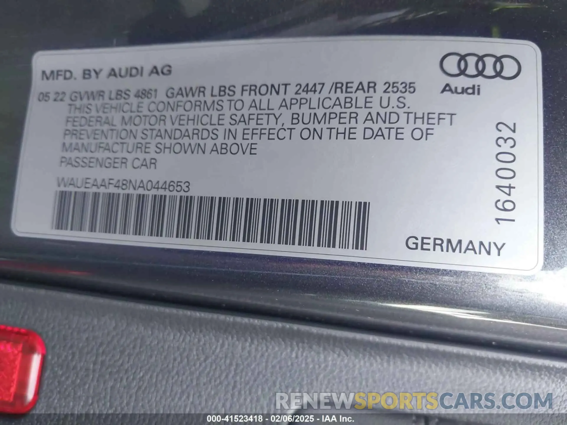 9 Photograph of a damaged car WAUEAAF48NA044653 AUDI A4 2022