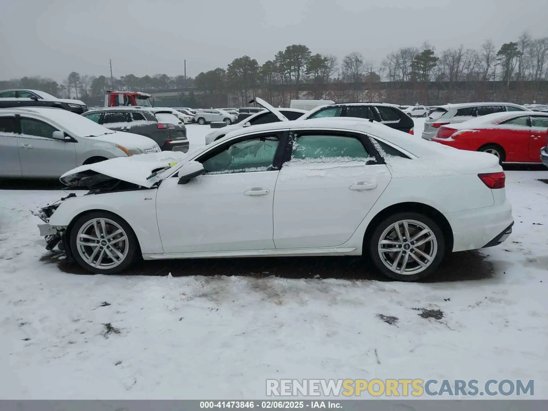 14 Photograph of a damaged car WAUEAAF48NN011774 AUDI A4 2022
