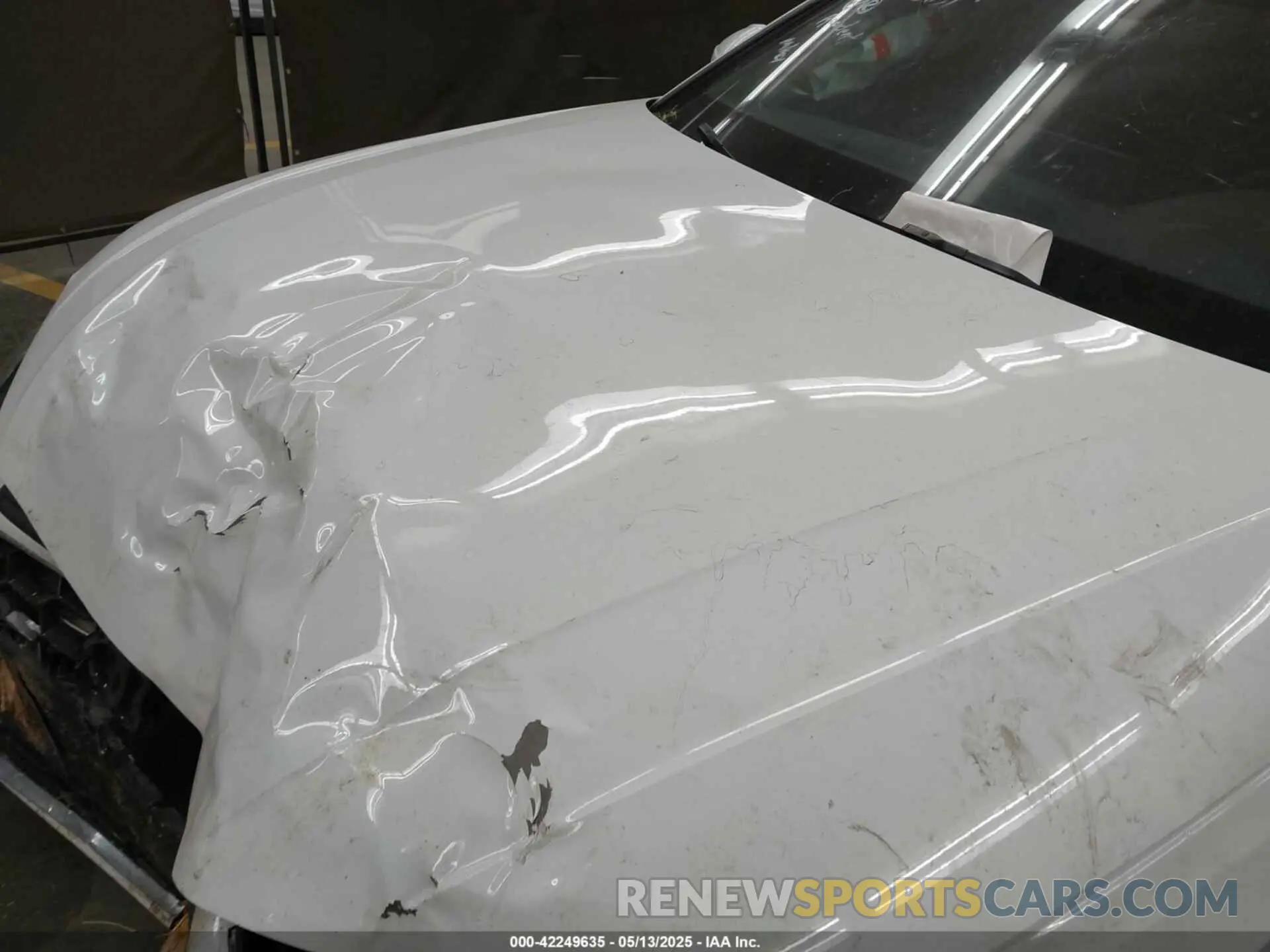 10 Photograph of a damaged car WAUEAAF48NN013671 AUDI A4 2022