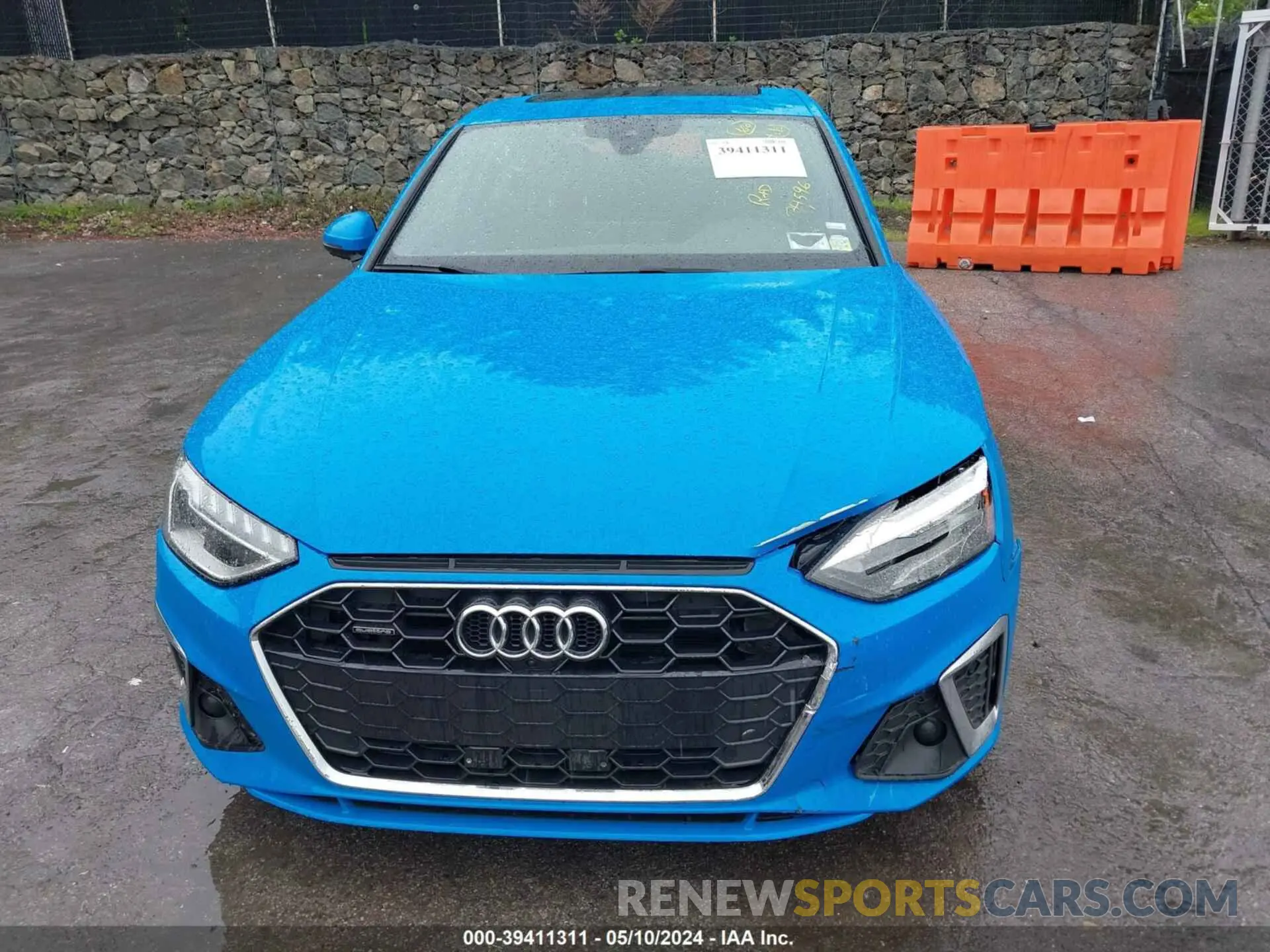 13 Photograph of a damaged car WAUEAAF4XNN011274 AUDI A4 2022
