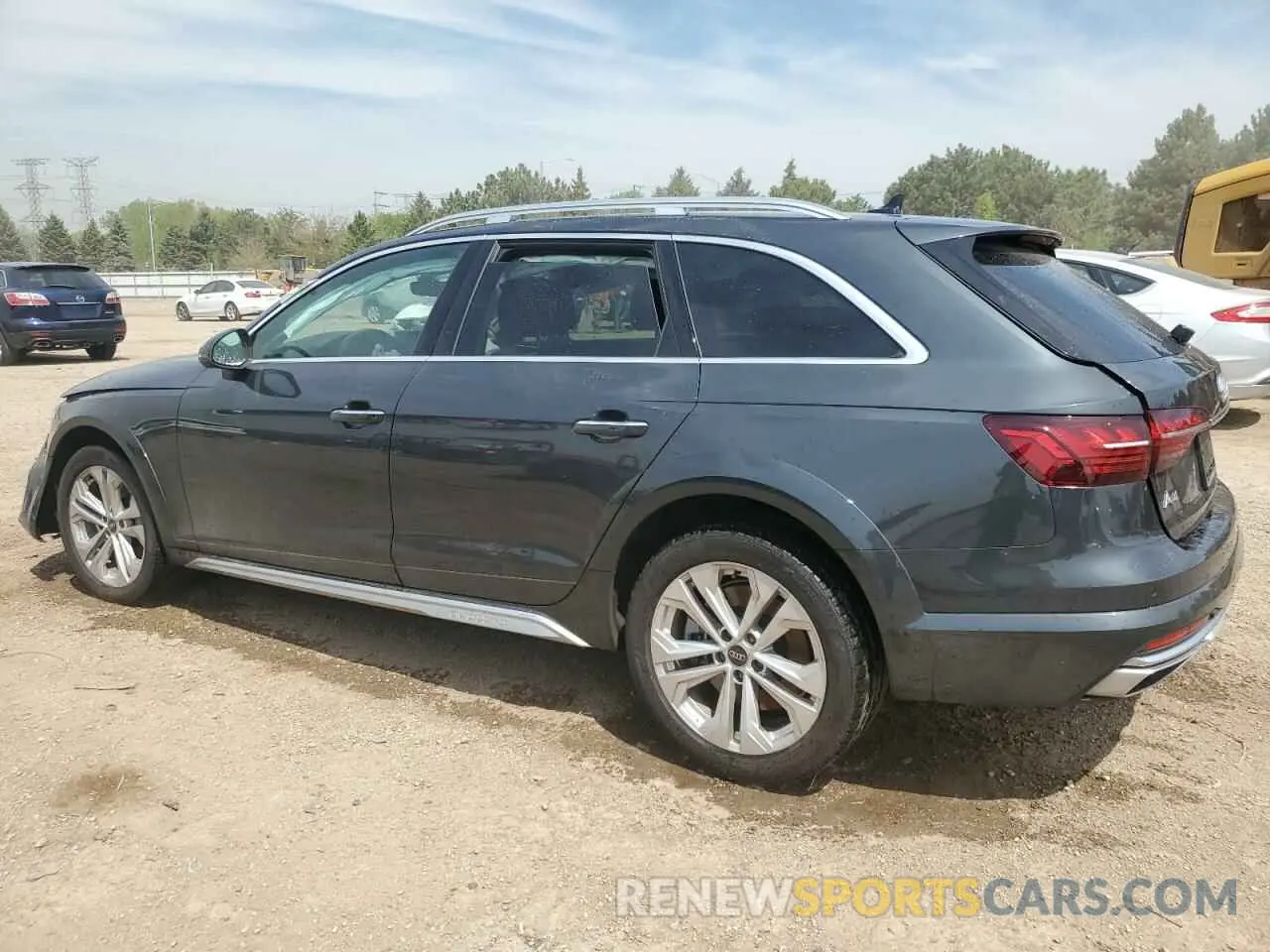 2 Photograph of a damaged car WA18ABF45PA066032 AUDI A4 2023