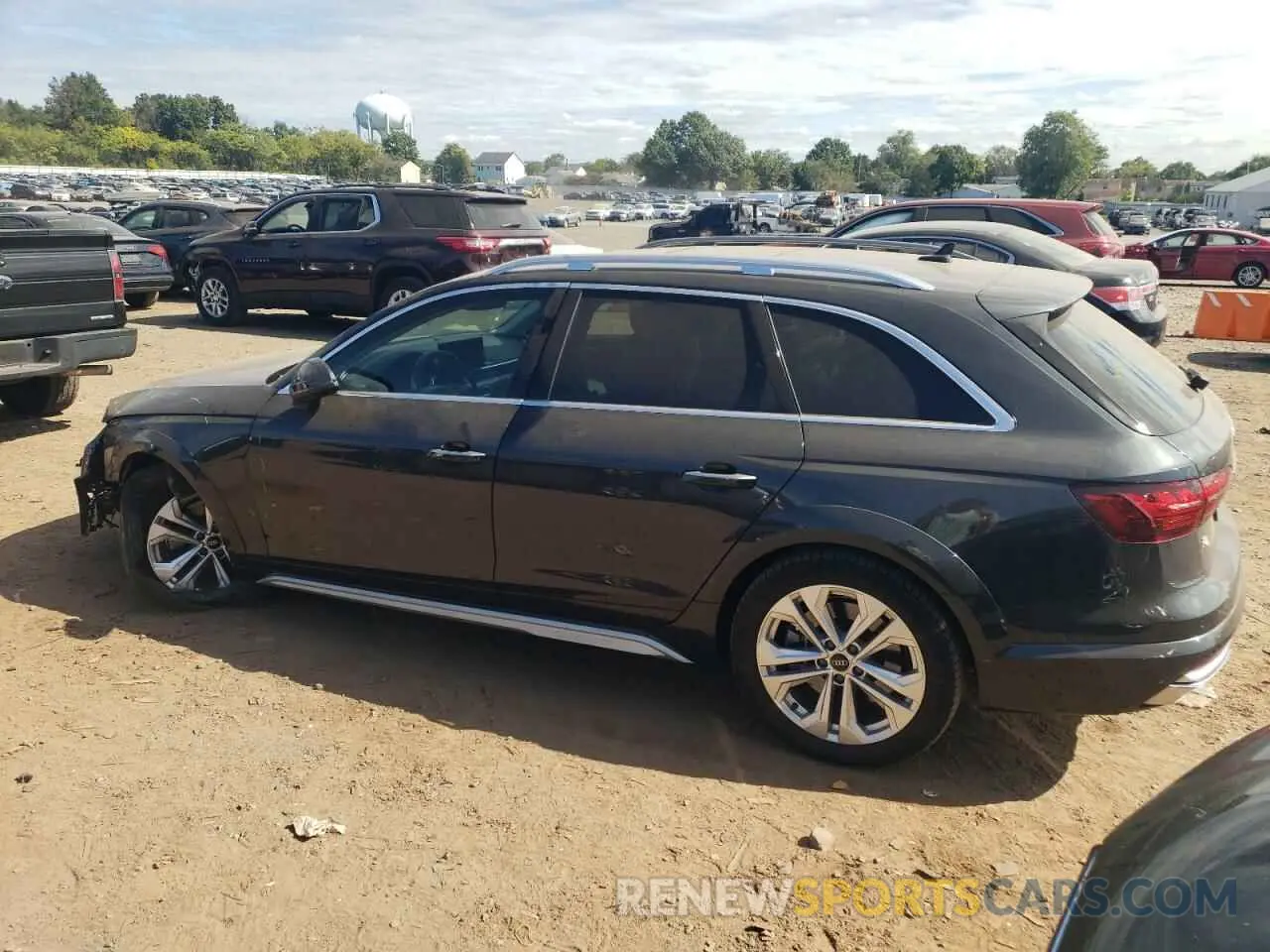 2 Photograph of a damaged car WA18ABF46PA075807 AUDI A4 2023
