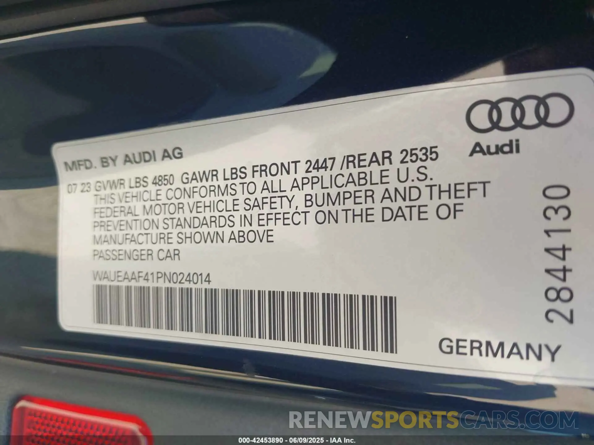 9 Photograph of a damaged car WAUEAAF41PN024014 AUDI A4 2023